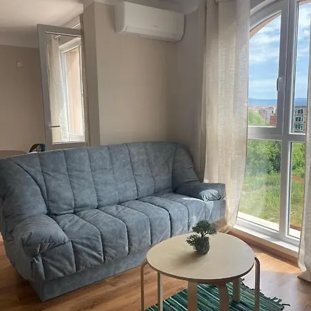 Marea Garden ラヴダ